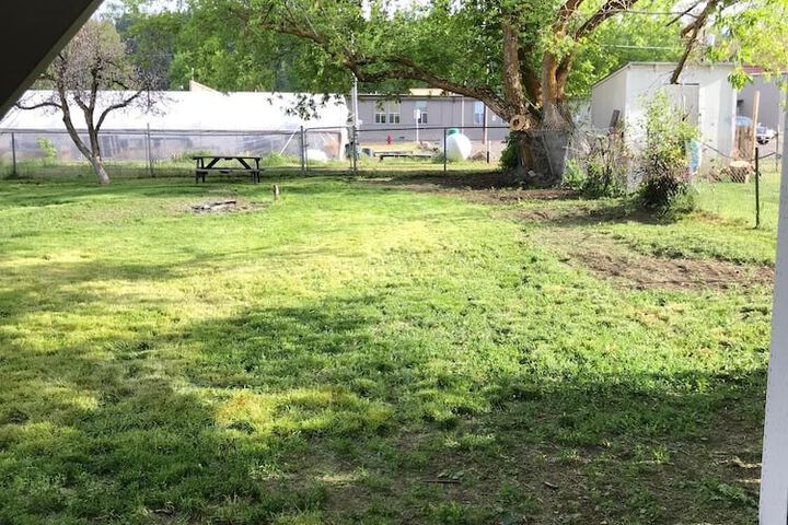 Property Grounds 37 of 44