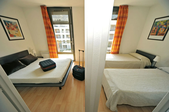 Room 4 of 21