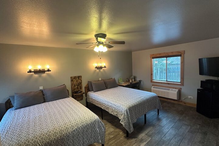Room 12 of 50
