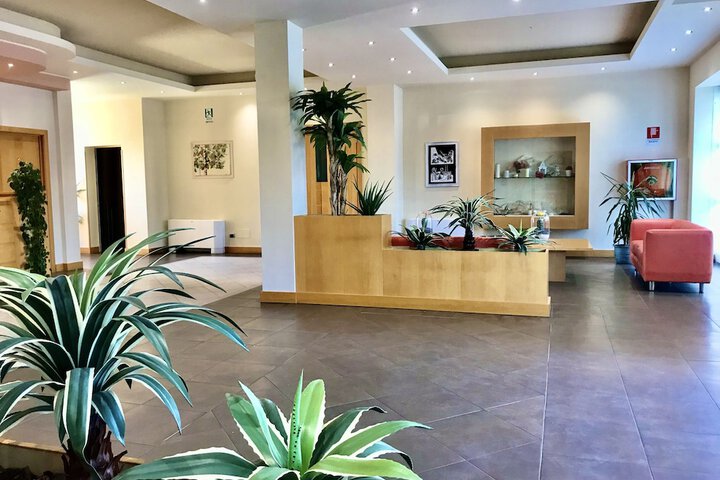 Hotel Interior 10 of 86