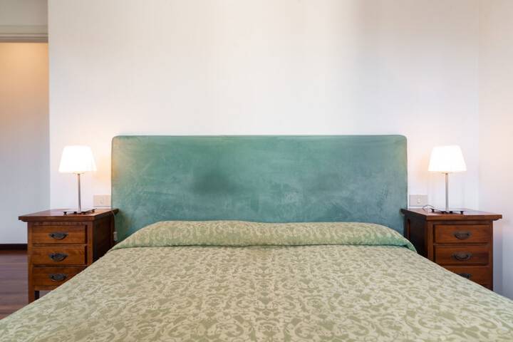 Room 27 of 101