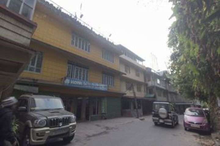 OYO 6984 Hotel Wild Orchid