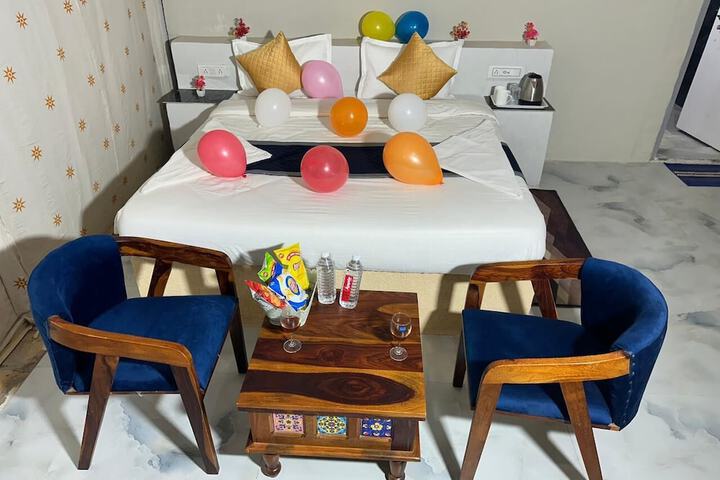 Room 16 of 52