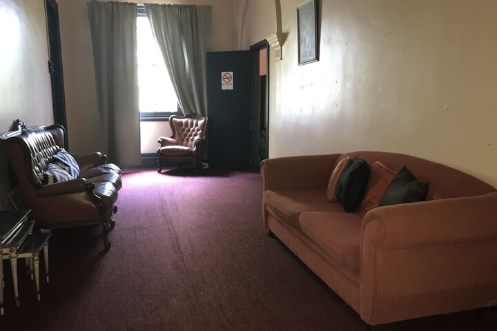 Ballroom/Hall 35 of 40