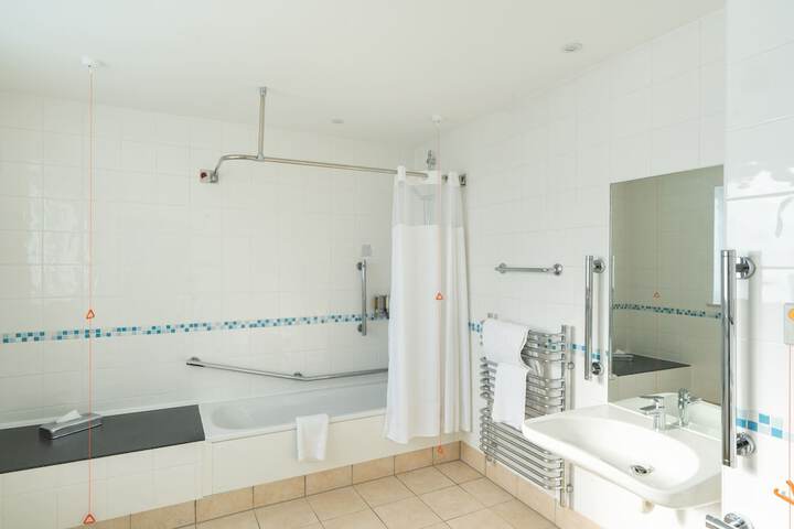 Clean Restrooms