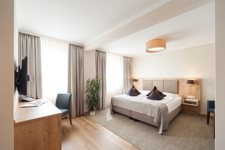 Room 14 of 46