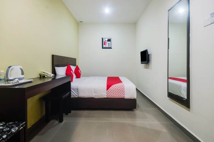 Room 19 of 25