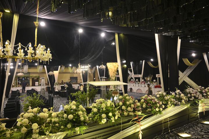 Ballroom/Hall 80 of 112