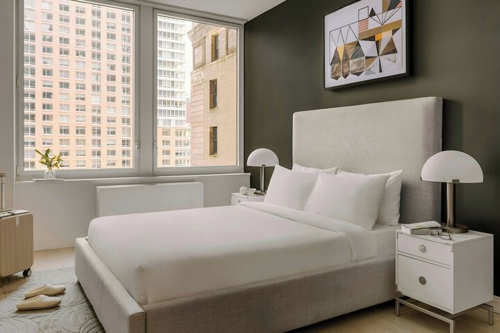 Room 40 of 104