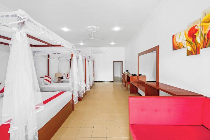 Room 15 of 29