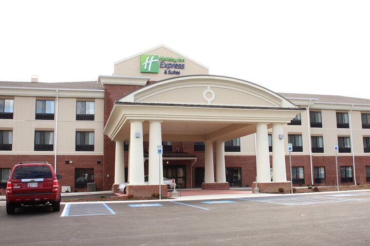 Holiday Inn Express & Suites La Vale Cumberland