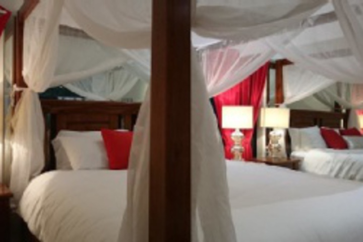 Room 32 of 180