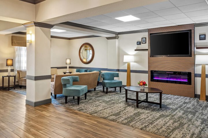 Guest Lobby