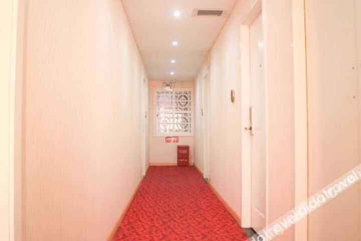 Hotel Interior 7 of 24