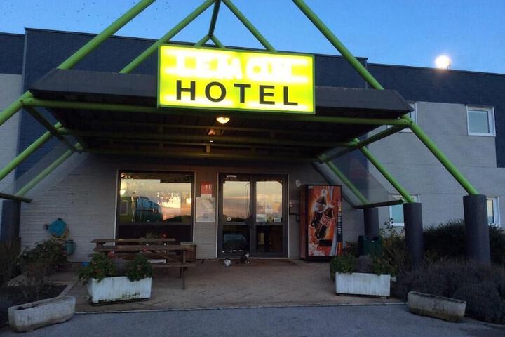 Hotel 31 of 32