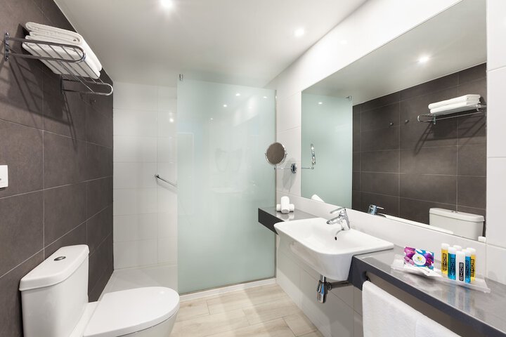 Clean Restrooms