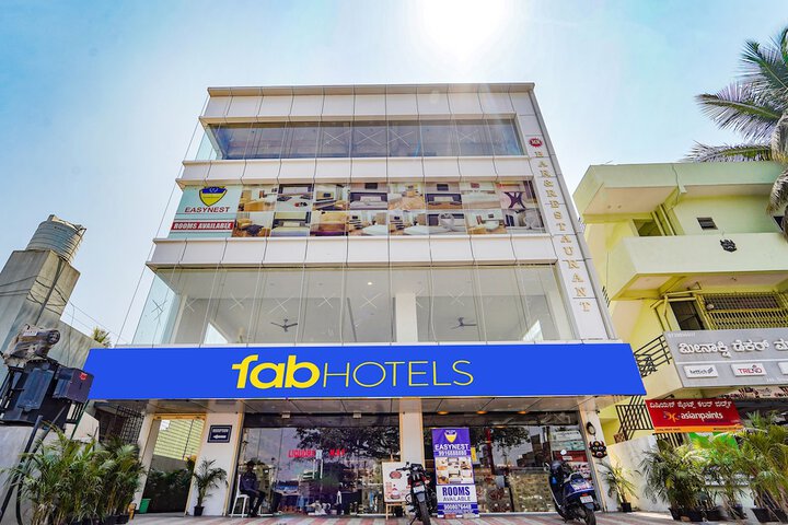 Fabhotel Easy Nest