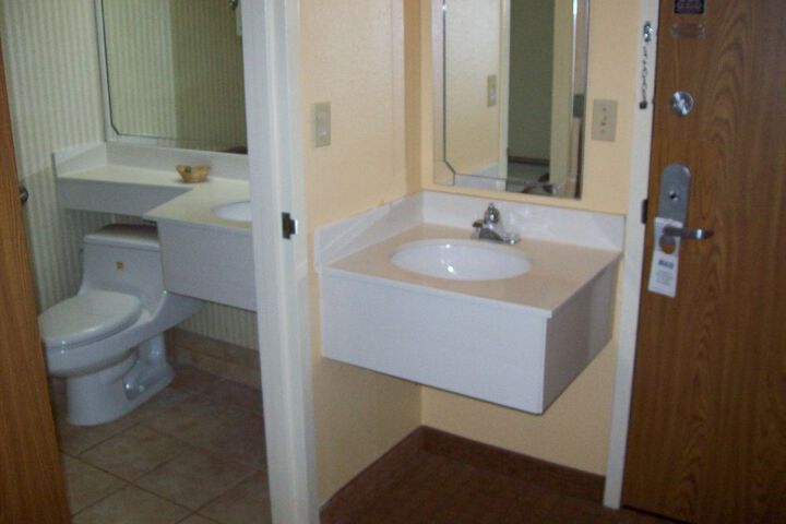 Photo 9