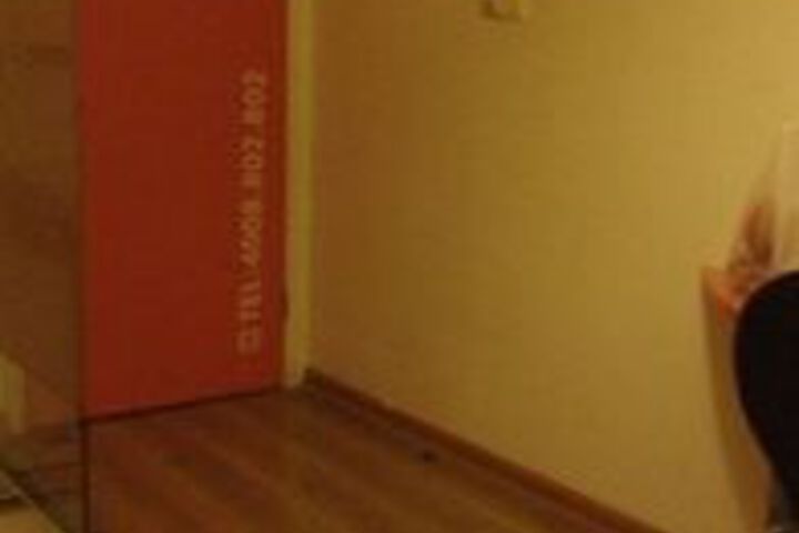 Room 12 of 23