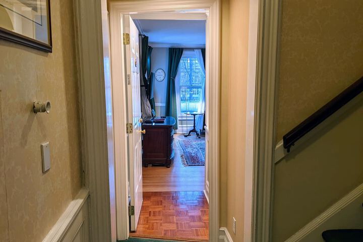 Room 87 of 258
