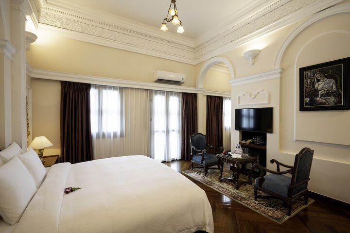 Room 29 of 193