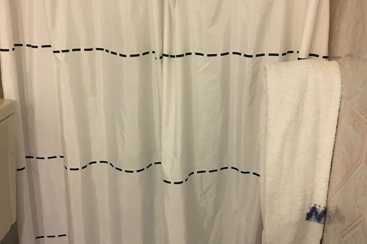 Room 27 of 36