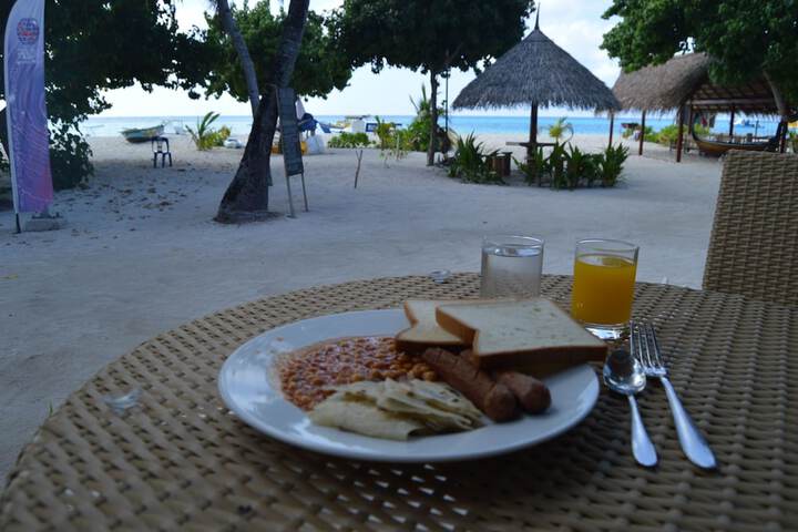 Breakfast/Coffee Service 19 of 44