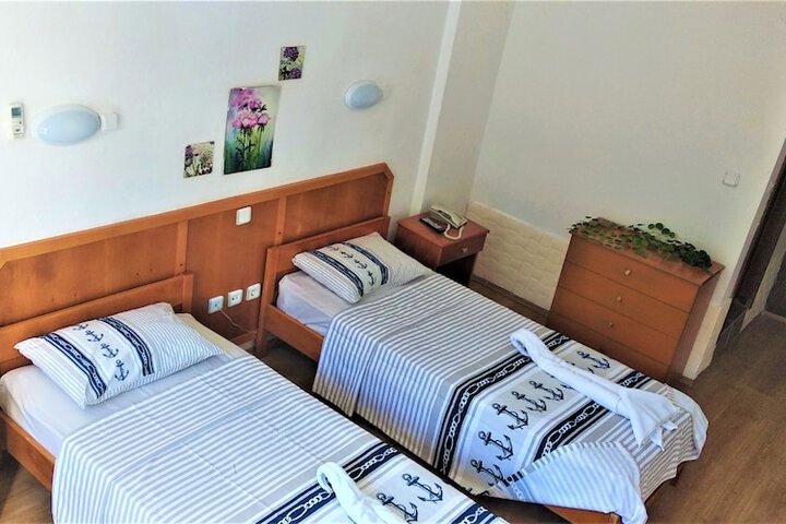 Room 18 of 91