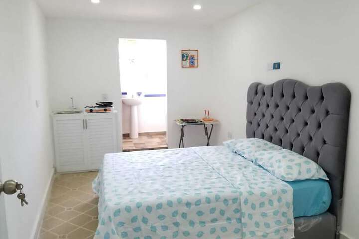 Room 12 of 52
