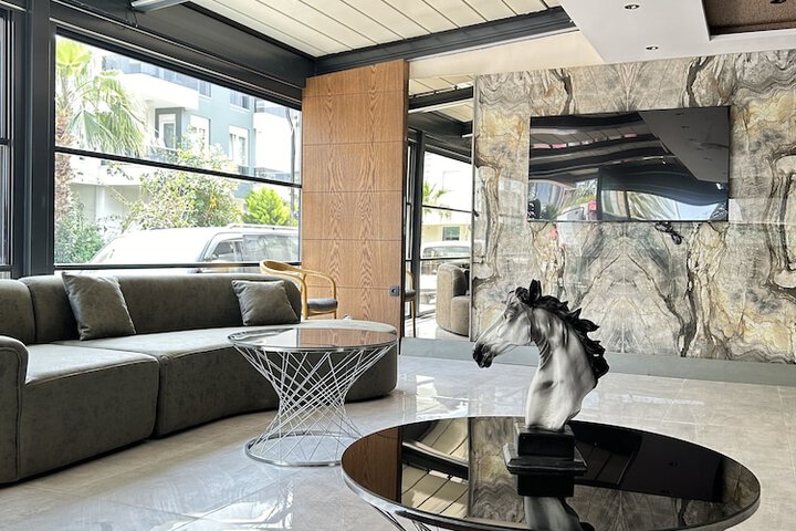 Hotel Interior 10 of 76