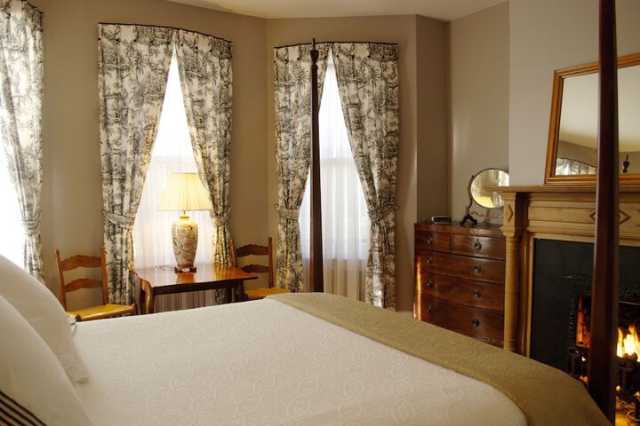 Room 6 of 57