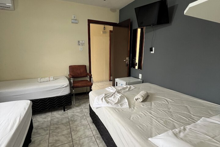 Room 19 of 74