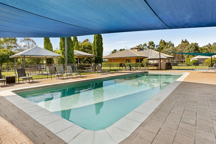 Pool 59 of 114