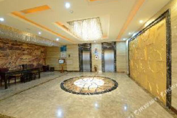 Kaiyue Hotel