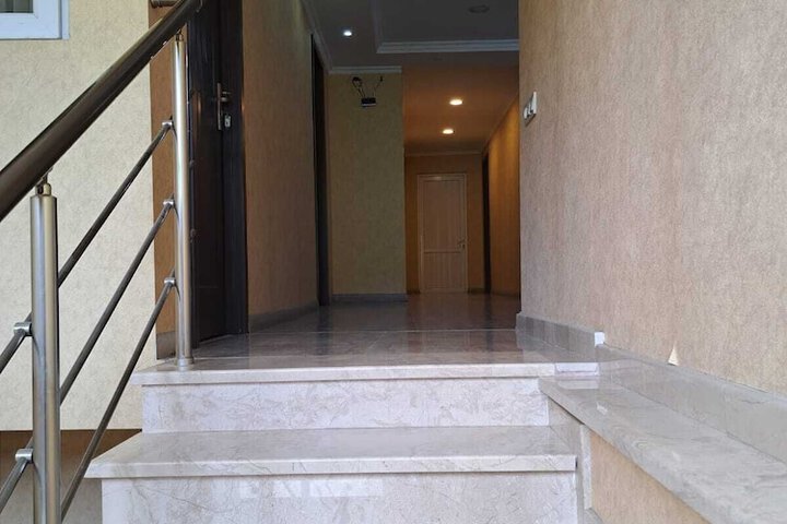 Room 2 of 9
