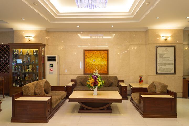 Lobby Entry