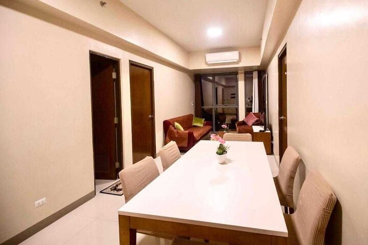 Room 13 of 22