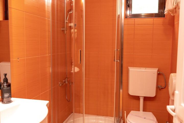 Room 29 of 51