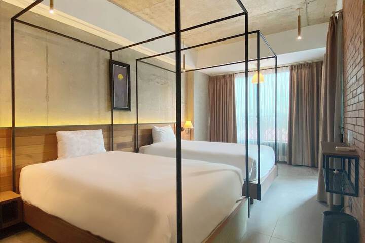 Room 22 of 51