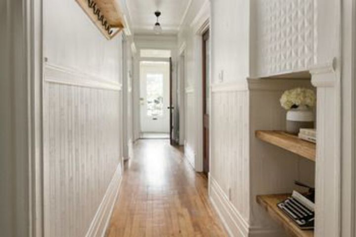 Room 21 of 24