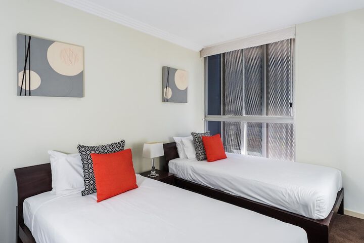 Room 4 of 56