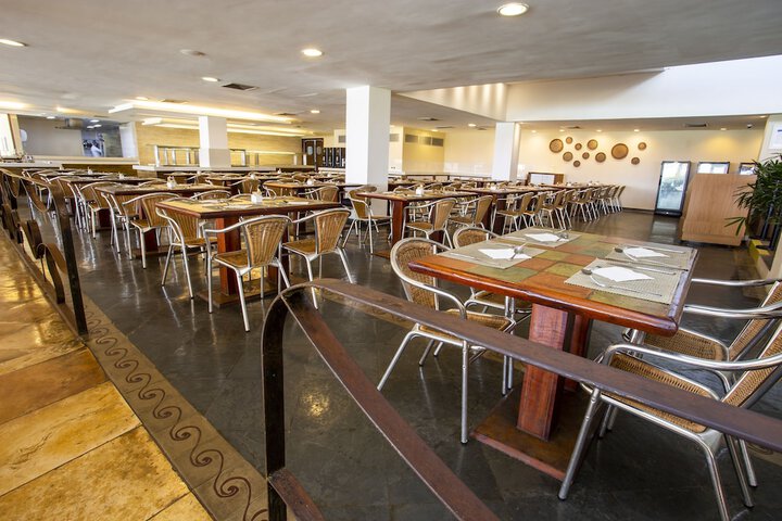 Dining 108 of 155