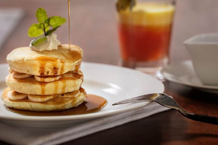 Breakfast/Coffee Service 107 of 129