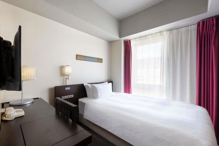 Room 4 of 58