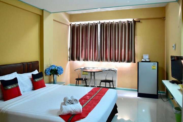 Room 15 of 57