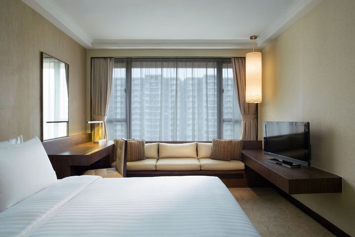 Suite Room