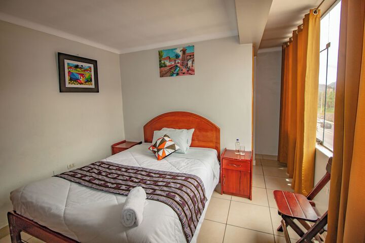 Room 16 of 48
