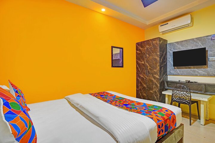 Room 21 of 27