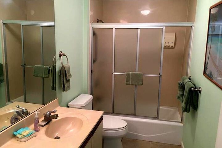 Room 14 of 28