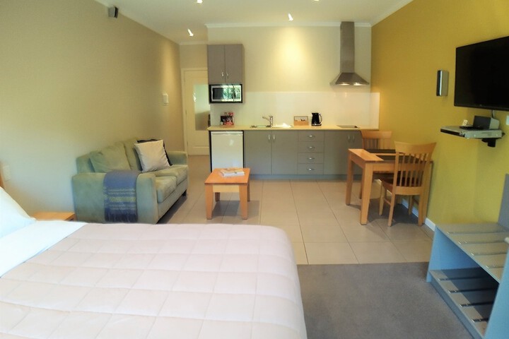 Room 10 of 44